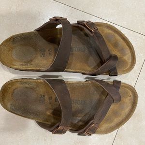 EU Size 38 US size 7-7.5 brown Birkenstock sandals